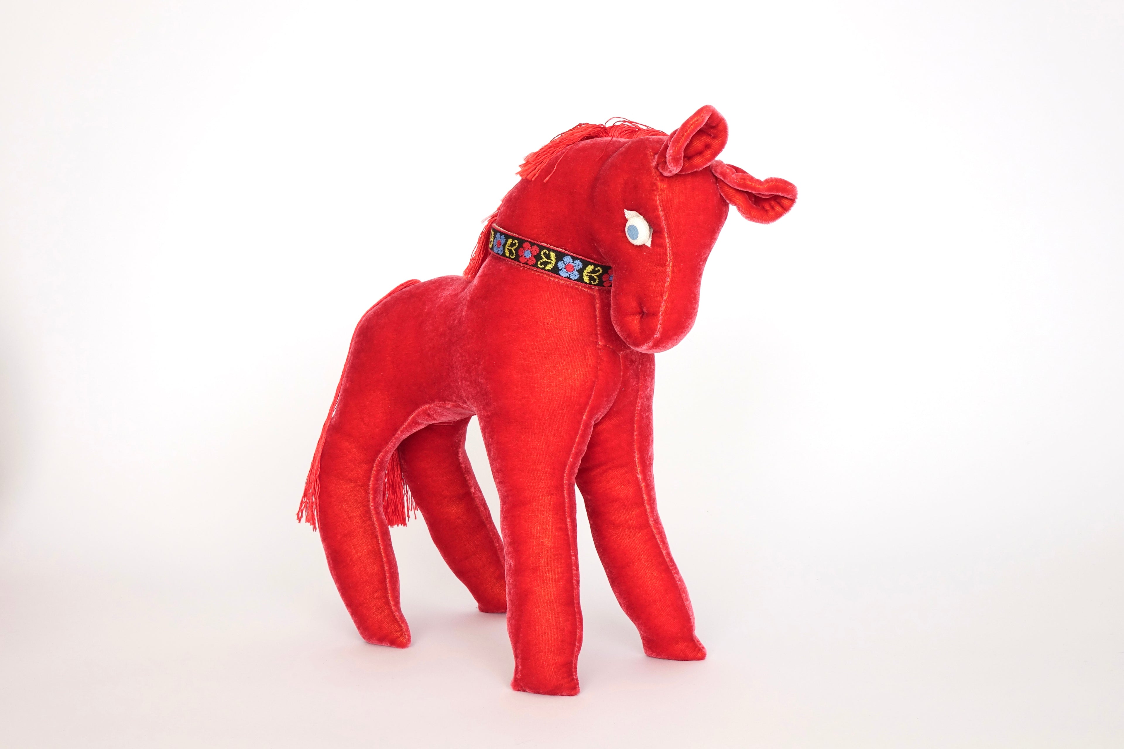 Red Velvet Pony Folk Sculpture